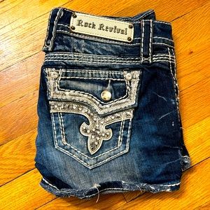 Rock revival Kai shorts. Size 26.